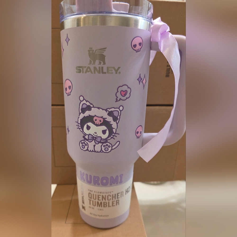 Stanley Hello Kitty, Kuromi Designs - Picture 2 of 7